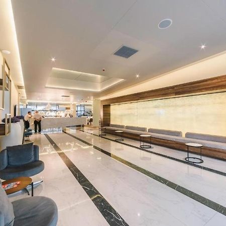 Luxury Sea View Apartments In Orbi City 巴统 外观 照片