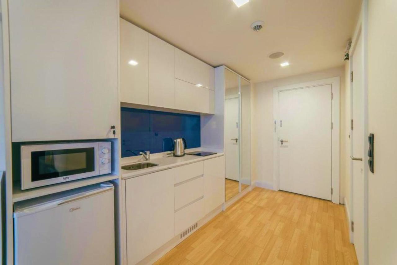 Luxury Sea View Apartments In Orbi City 巴统 外观 照片