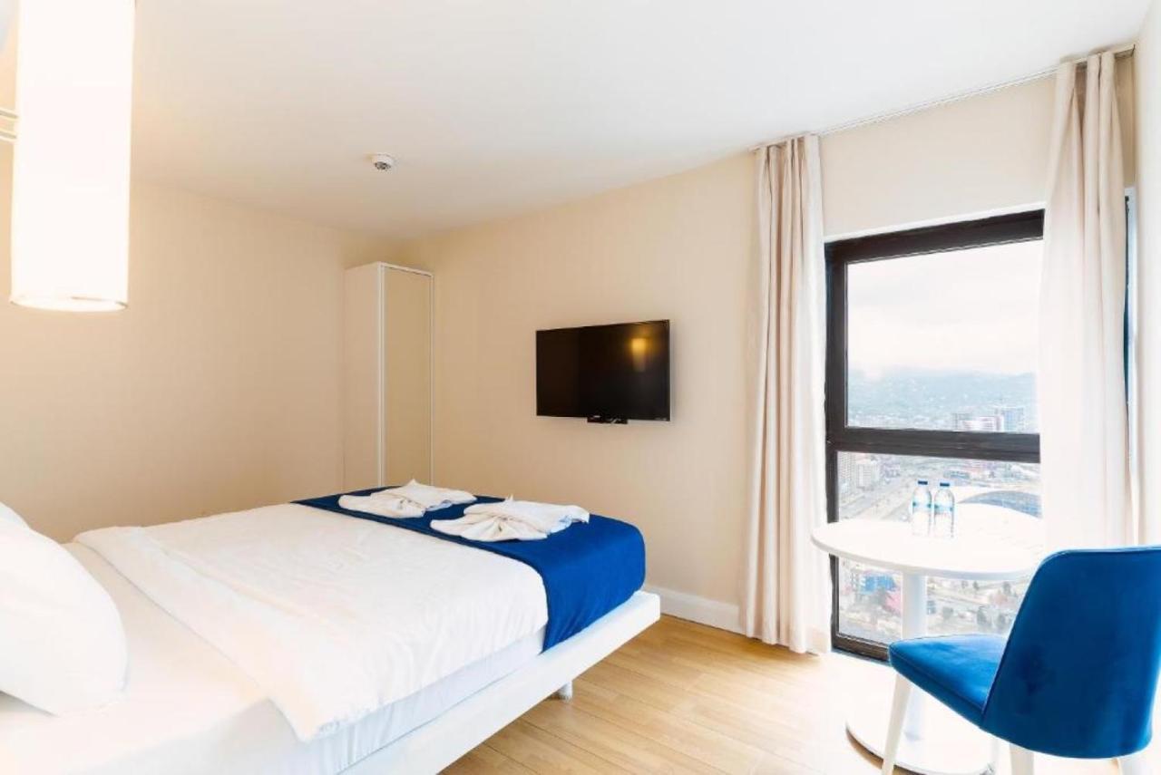 Luxury Sea View Apartments In Orbi City 巴统 外观 照片