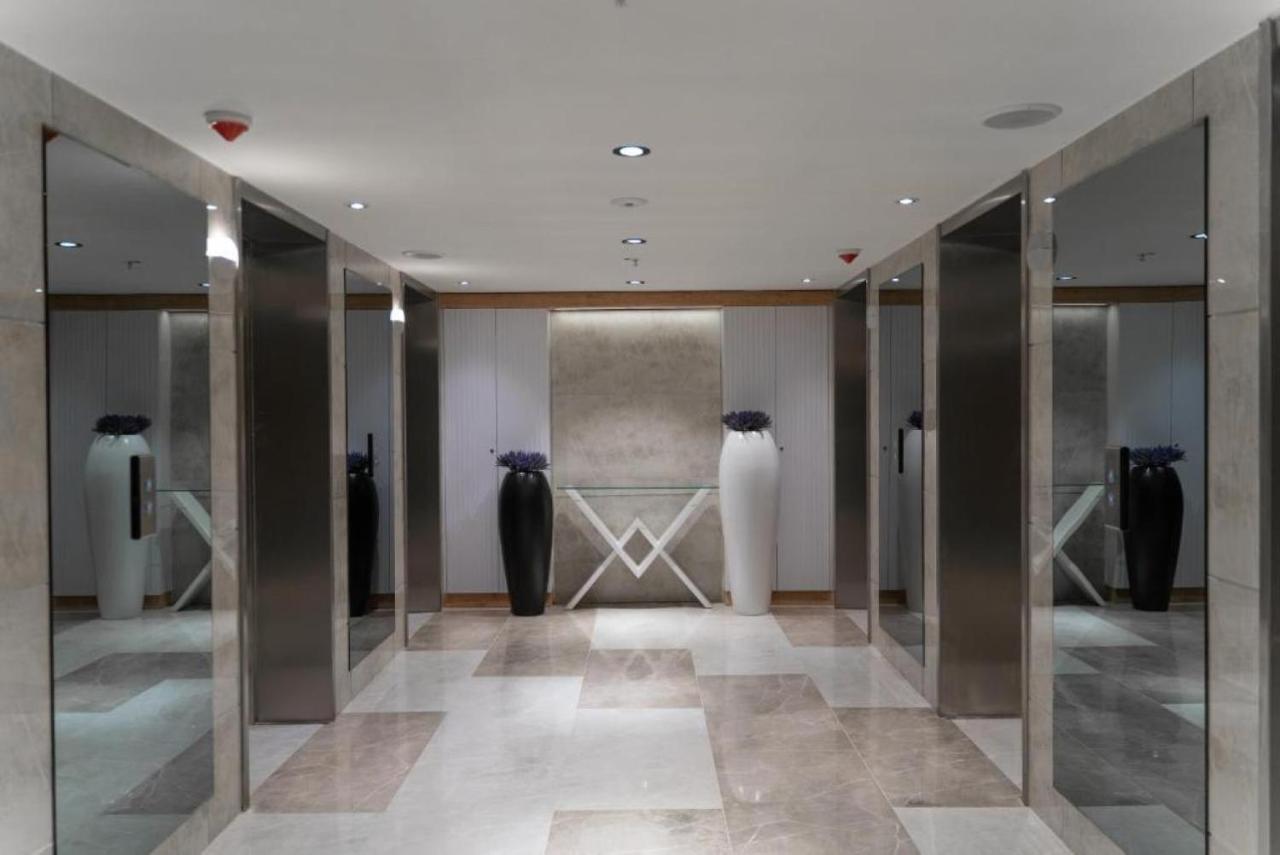Luxury Sea View Apartments In Orbi City 巴统 外观 照片